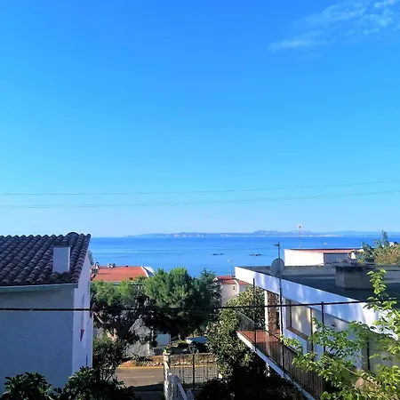8002 - Torrinos 50, Casa Aislada De Todo Ruido, Con Fantastica Vista Al Mar, Gran Terreno De 100m2 Con Barbacoa, Rodeada De Vegetacion, Intimidad Asegurada. 2 Garajes. - Es-258-91 Holiday home *