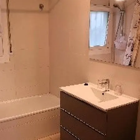 8002 - Torrinos 50, Casa Aislada De Todo Ruido, Con Fantastica Vista Al Mar, Gran Terreno De 100m2 Con Barbacoa, Rodeada De Vegetacion, Intimidad Asegurada. 2 Garajes. - Es-258-91 Сasa de vacaciones *