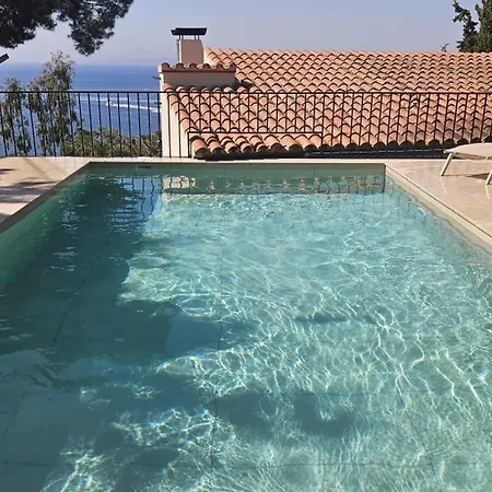 8002 - Torrinos 50, Casa Aislada De Todo Ruido, Con Fantastica Vista Al Mar, Gran Terreno De 100m2 Con Barbacoa, Rodeada De Vegetacion, Intimidad Asegurada. 2 Garajes. - Es-258-91 *